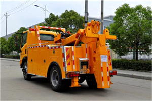 会昌高速路拖车费